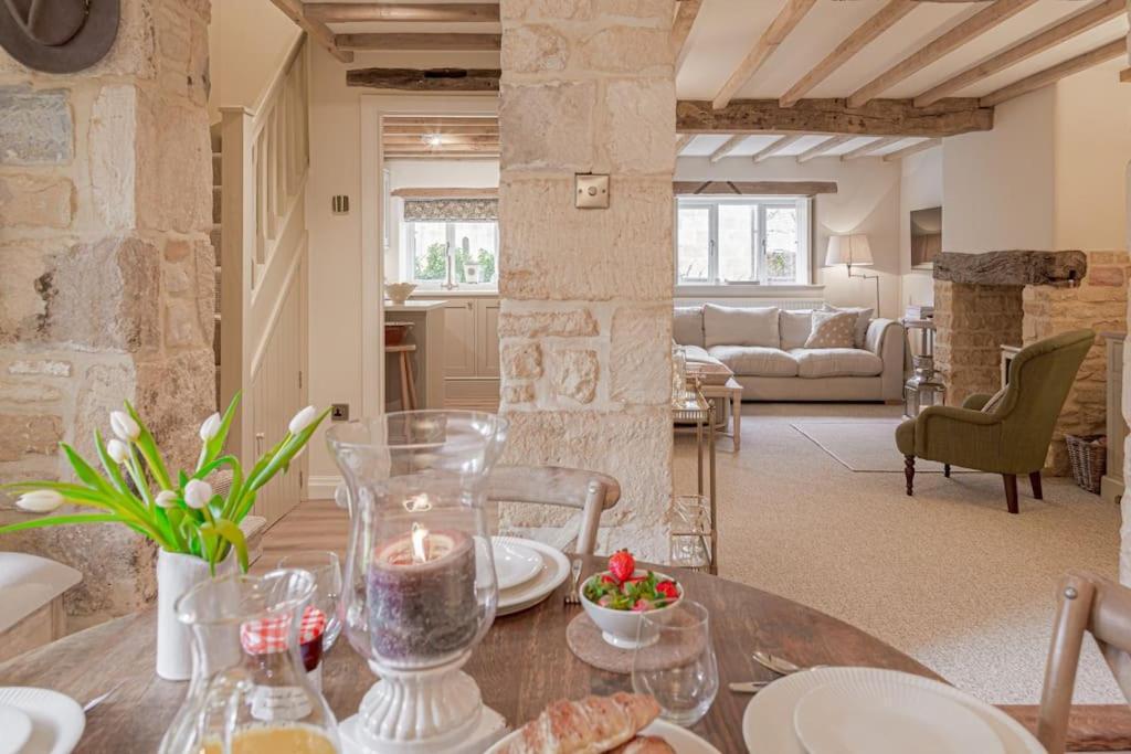 East Barn Cottage - Refurbished Barn Conversion! Weston Subedge Экстерьер фото